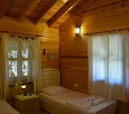 Botanik Bungalov Holiday home *