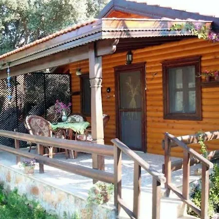 Holiday home Botanik Bungalov *